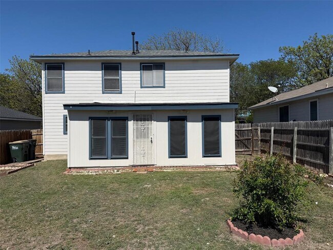 Photo - 111 Mist Flower Dr