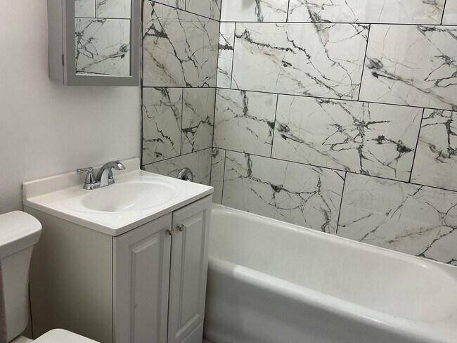 Photo - 5342-5344-5344 N 35th St Unit Lower