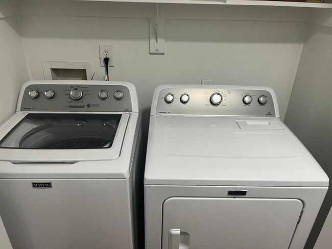 Photo - 1056 Culmer Dr