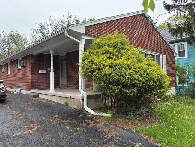 Photo - 107 Seminary Ave Casa