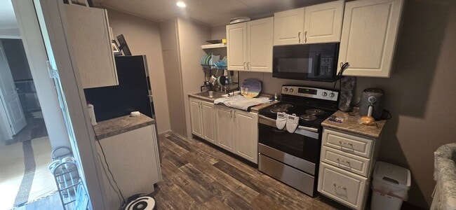 Photo - 12 W Palm Cir