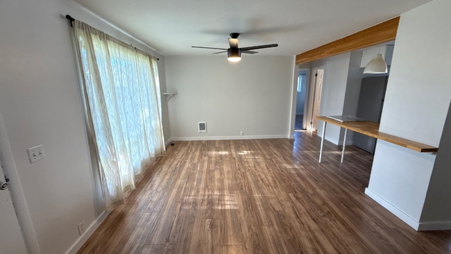 Photo - 310 SW 122nd St