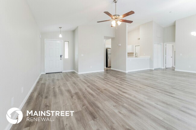 Photo - 9008 W Yale St