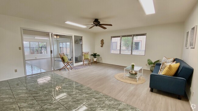 Building Photo - 4 BED 3 BATH HOME IN MILILANI with Washer/...