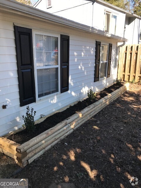 Building Photo - 121 Grenoble Rd Rental