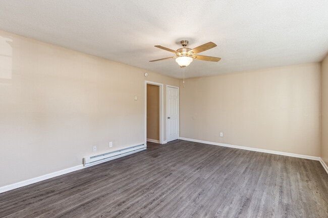 Photo - Sanford Estates Apartments