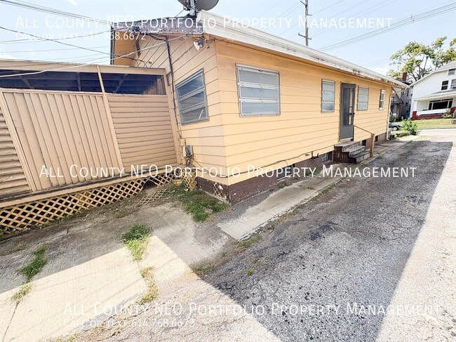 Photo - 400 S Highland Ave