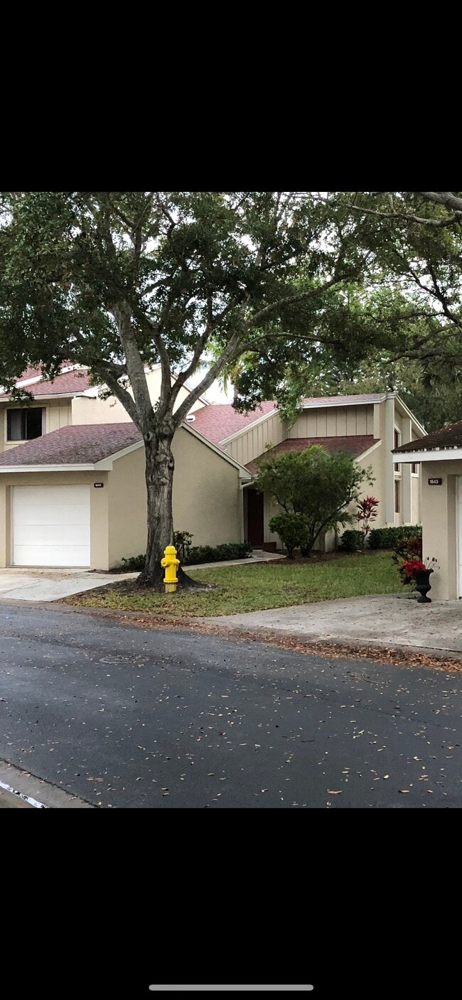 Photo - 1645 SW Crossing Cir Townhome