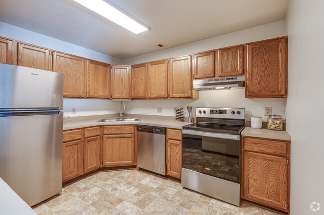 2BR, 1.25BA - 1.136SF - Kitchen
