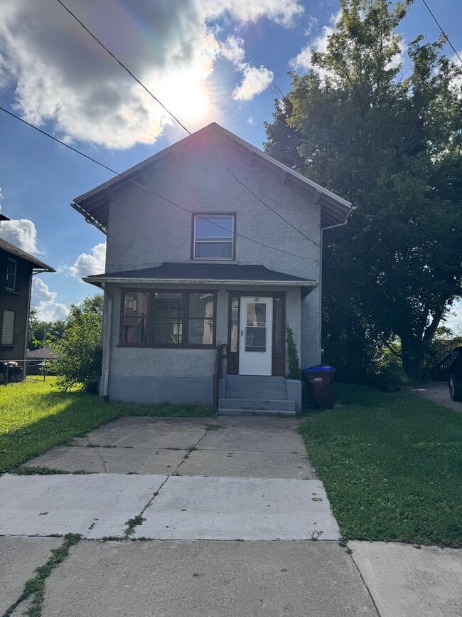 Building Photo - 326 Shenango Blvd