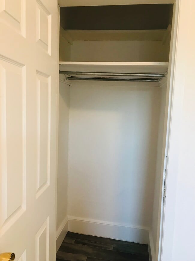 Photo - 362 E 235th St Unit #2
