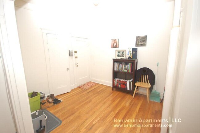 Photo - 1820 Commonwealth Ave Unidad 12A