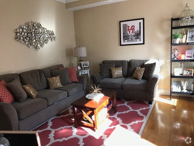 Building Photo - 34 F St Rental
