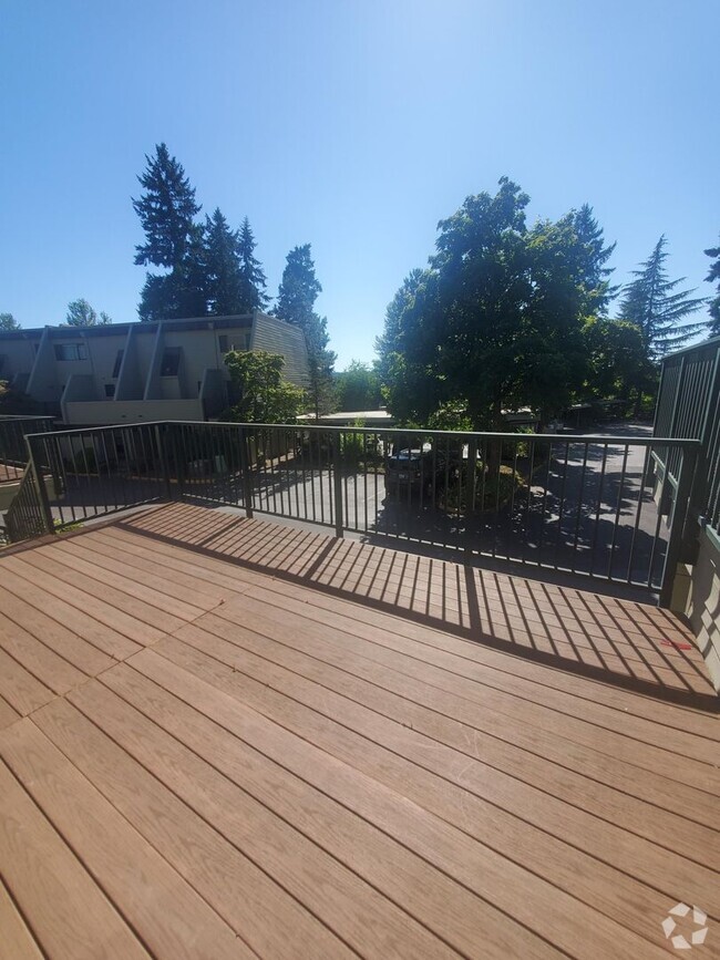 Building Photo - Modern 1 Bed Condo near Microsoft Unit A104
