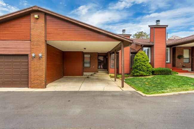 Photo - 1310 E 1990 S