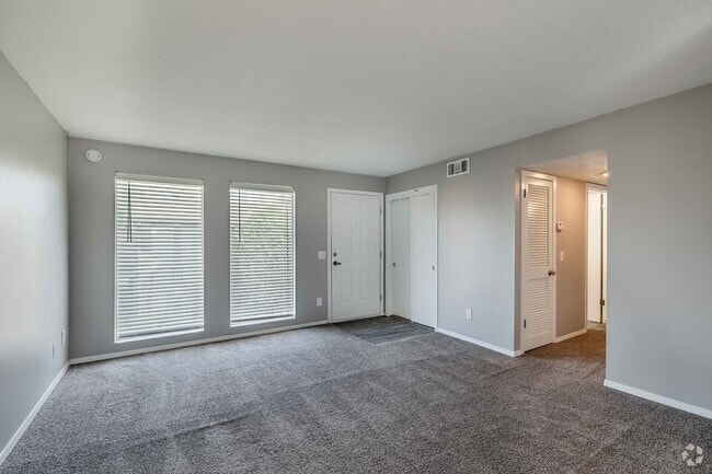 2BR, 1BA - 864SF - Living Room - The Willows