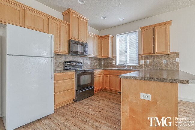 Photo - Pet Friendly Home In A Great Convenient Lo...