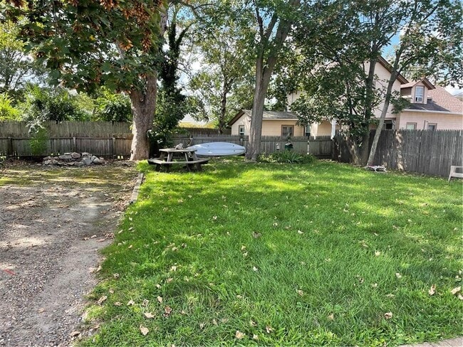 Photo - 37 Castle St