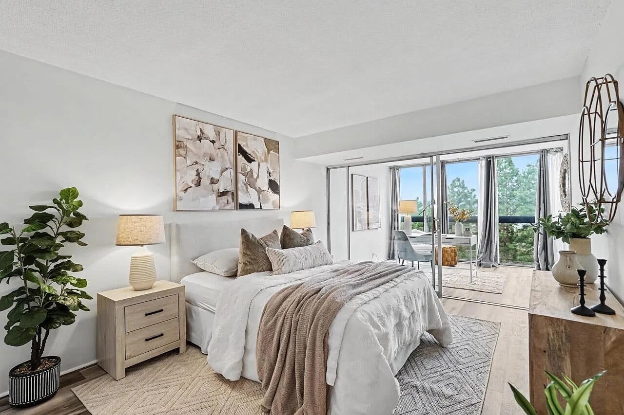 Photo - "Chic & Cozy 1-Bed Oasis in Palo Alto: Furnished Gem with Pool & More!"