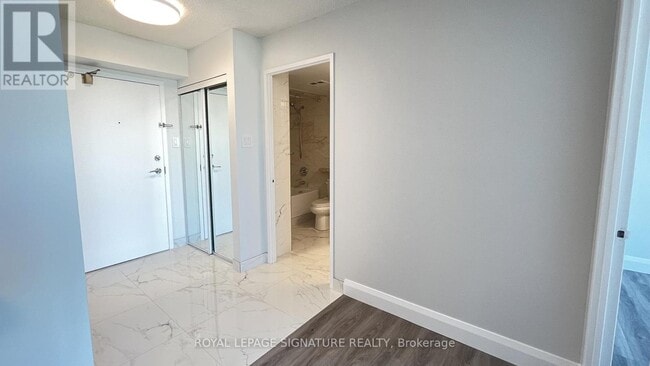 Photo - 10 Laurelcrest St Unité 1103