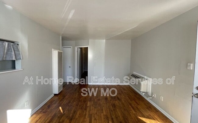 Photo - 2125 W Nichols St