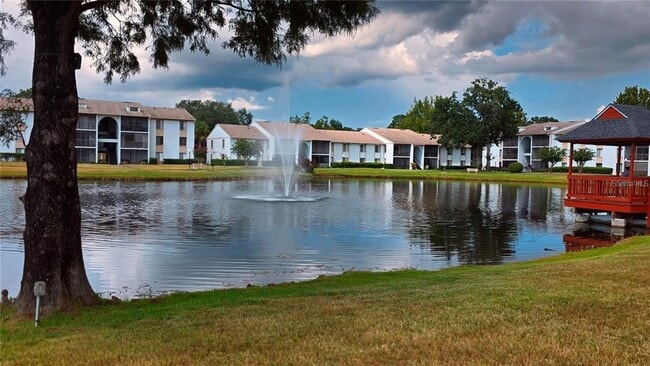 Building Photo - 8215 Sun Spring Cir Unit 53