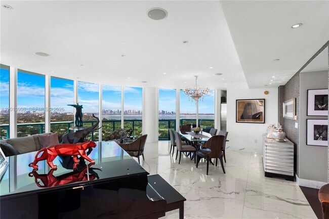 6000 Indian Creek Dr Unidad PH25C-3