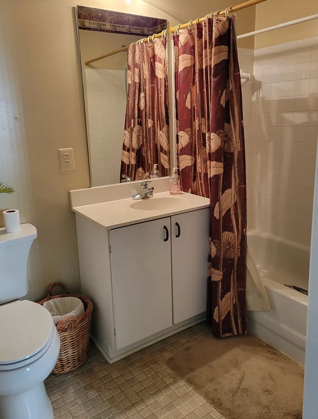 Photo - Ground Level 3 + 2 Spacious Updated condo