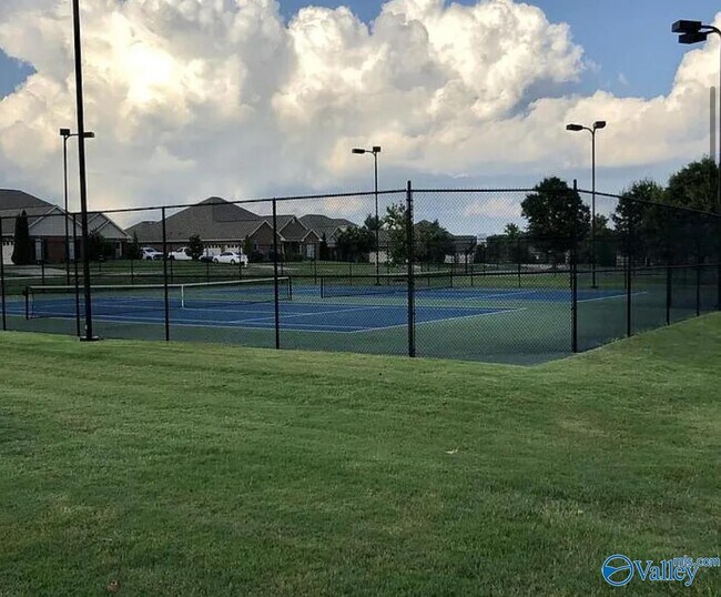 Photo - 103 Woodsbrook Pl SW