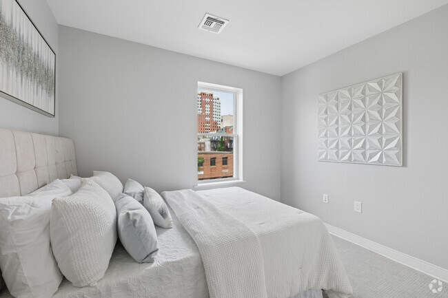 2BR, 1BA - 801SF - Bedroom