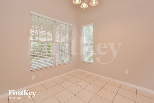 Photo - 1019 E Pebble Beach Cir