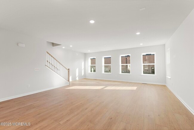 Photo - 20 Barton Ave