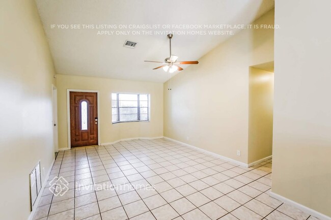 Photo - 4900 NW 92nd Ave