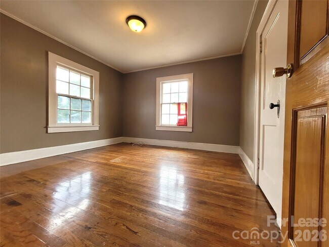 214 Salisbury Rd Unit A