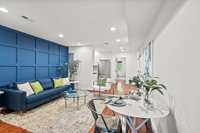 Photo - Stylish Trinidad 2BR/2BA Condo with Contemporary Upgrades and Skylights