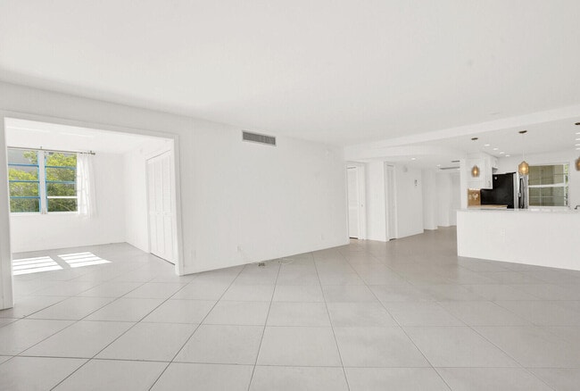 Photo - 804 Cypress Blvd Unit 301