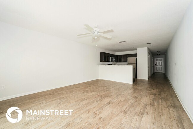 Photo - 512 Eiseman Wy