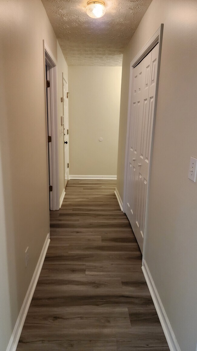 Photo - 45 Spring Valley Way