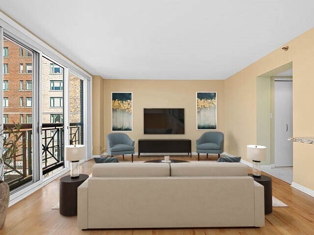 Photo - 10 Rogers St Unidad 428
