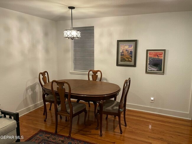 Photo - 1415 N Ochoa St