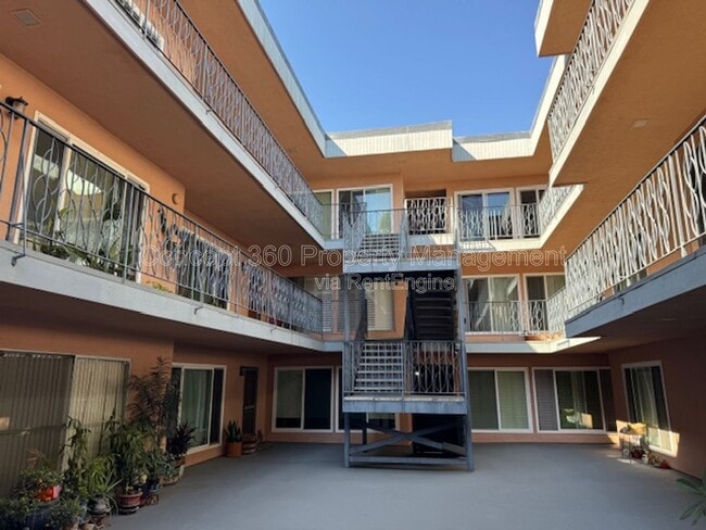 Photo - 1139 E Ocean Blvd Unit 106