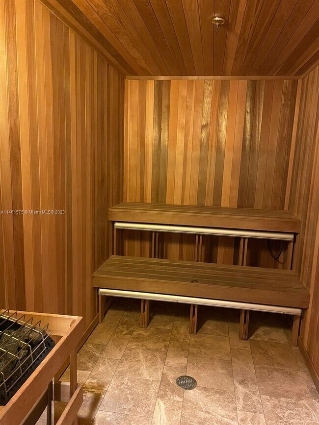 Photo - 1060 Brickell Ave Unit 2012
