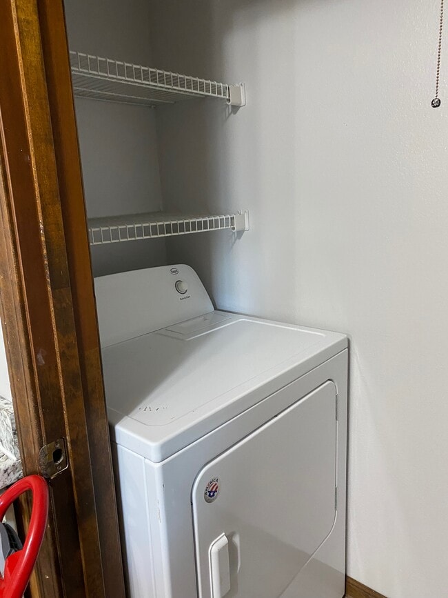 Photo - 6317 Quin Dr Unit B