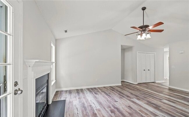 Photo - 3775 Wavebrook Ct