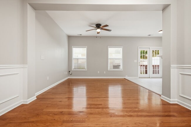 Photo - 1813 Willow Branch Ln