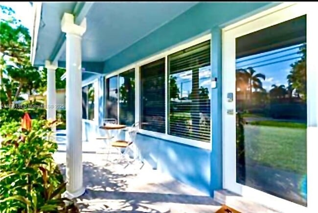 Photo - 2233 SE 13th St