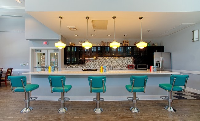 Photo - Rainier Manor Senior Apartments 62+