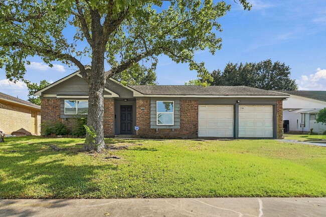 Building Photo - 8339 Carvel Ln