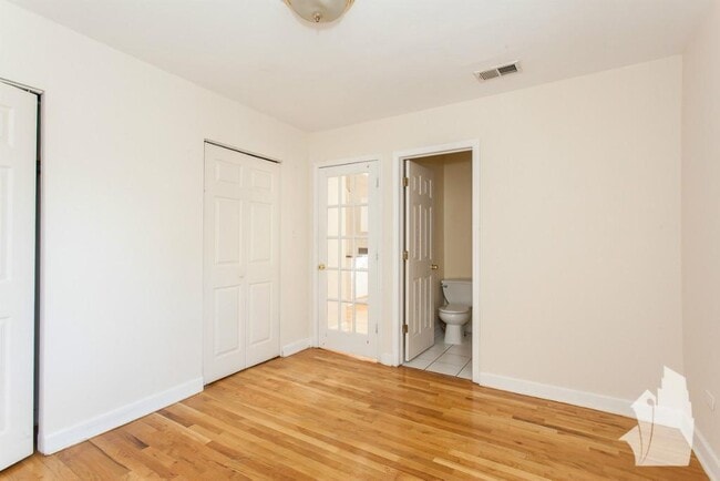 1110 W Wellington Ave Unit 3