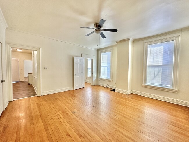 Building Photo - 255 S Jackson St